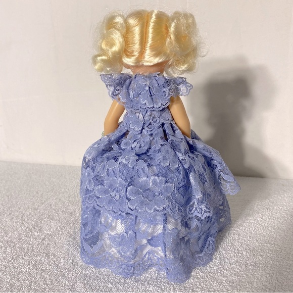 Vintage Handmade Toilet Paper Roll Cover Doll Decor - Picture 5 of 11